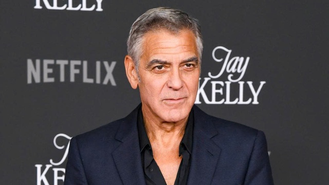 George Clooney tuy&ecirc;n bố ngừng đ&oacute;ng cảnh h&ocirc;n tr&ecirc;n m&agrave;n ảnh - Ảnh 1.