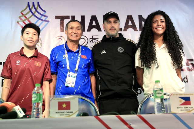 HLV Mai Đức Chung nói điều bất ngờ trước chung kết lịch sử, HLV Philippines tuyên bố nóng- Ảnh 4. HLV Mai Đức Chung nói điều bất ngờ trước chung kết lịch sử, HLV Philippines tuyên bố nóng- Ảnh 4.