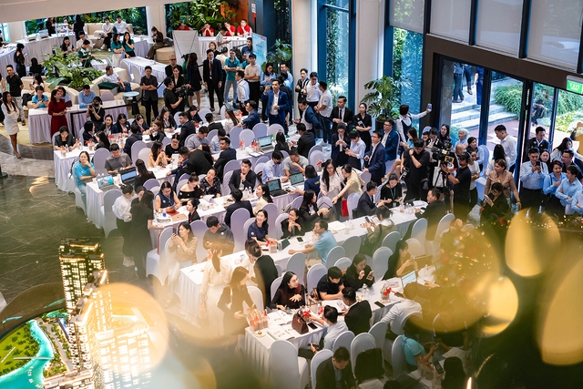 Nguồn cung ho&agrave;n thiện khan hiếm, MT Eastmark City &ldquo;b&ugrave;ng nổ&rdquo; giao dịch ng&agrave;y mở b&aacute;n - Ảnh 1.