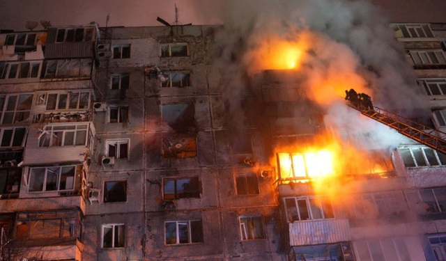 Chiến sự Ukraine ngày 1.392: Nga tuyên bố kiểm soát Kupiansk, Anh tiếp sức cho Ukraine - Ảnh 1.