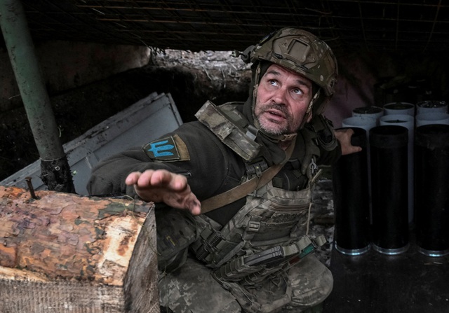 Chiến sự Ukraine ngày 1.392: Nga tuyên bố kiểm soát Kupiansk, Anh tiếp sức cho Ukraine - Ảnh 2.