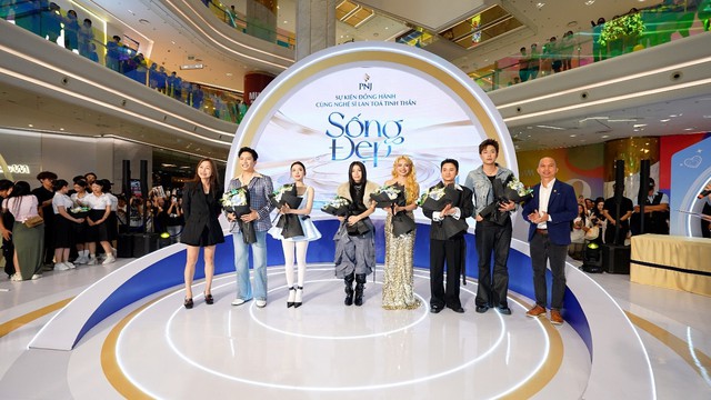 D&agrave;n sao tham gia sự kiện ra mắt nền tảng truyền th&ocirc;ng &lsquo;Sống đẹp&rsquo;- Ảnh 1.