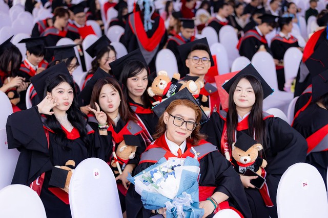 BUV vinh danh hơn 600 t&acirc;n khoa đạt ba cấp độ chuẩn chất lượng- Ảnh 3.