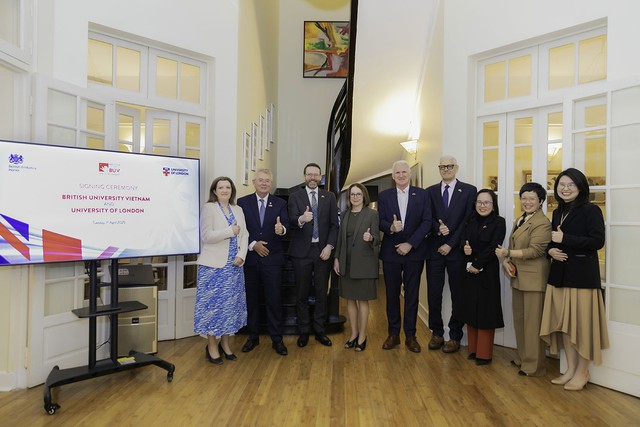 BUV và Trung tâm Dịch vụ Trao đổi Học thuật Trung Quốc hợp tác chiến lược - Ảnh 4. BUV và Trung tâm Dịch vụ Trao đổi Học thuật Trung Quốc hợp tác chiến lược - Ảnh 4.