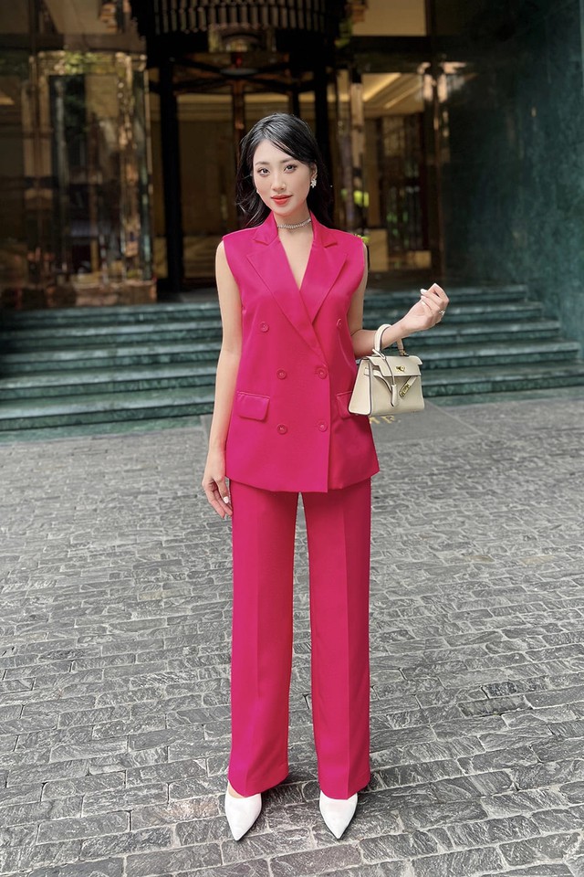 Áo sát nách, bí quyết mặc đẹp vừa thoải mái vừa thời thượng Áo sát nách, bí quyết mặc đẹp vừa thoải mái vừa thời thượng- Ảnh 6.