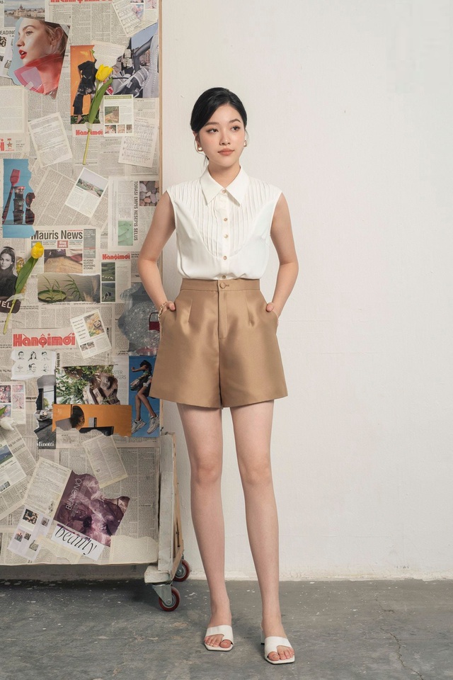 Áo sát nách, bí quyết mặc đẹp vừa thoải mái vừa thời thượng Áo sát nách, bí quyết mặc đẹp vừa thoải mái vừa thời thượng- Ảnh 8.