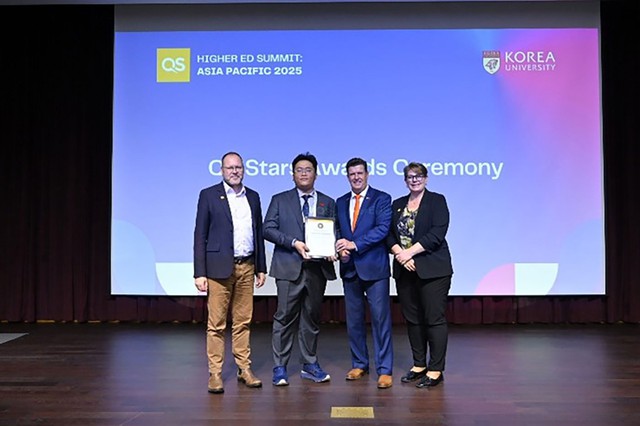 BUV và Trung tâm Dịch vụ Trao đổi Học thuật Trung Quốc hợp tác chiến lược - Ảnh 3. BUV và Trung tâm Dịch vụ Trao đổi Học thuật Trung Quốc hợp tác chiến lược - Ảnh 3.