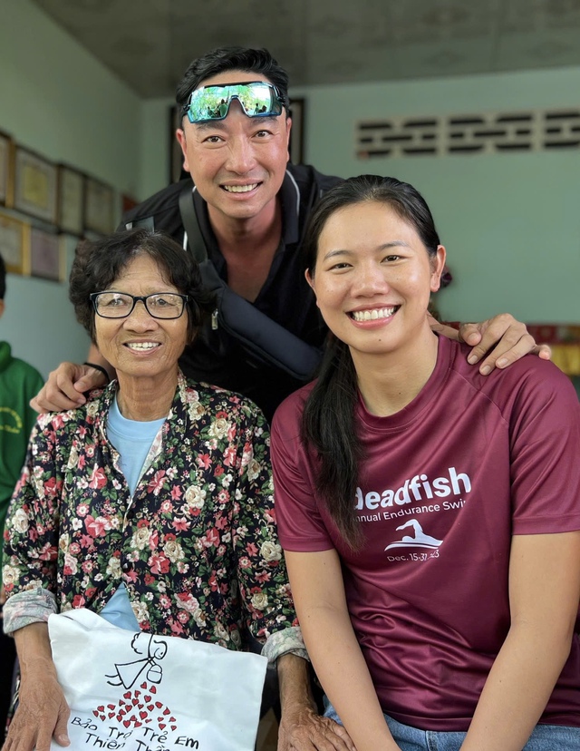 Bơi lội và kỷ niệm đáng nhớ của Nguyễn Thành Nam bên Ian Thorpe huyền thọai - Ảnh 3. Bơi lội và kỷ niệm đáng nhớ của Nguyễn Thành Nam bên Ian Thorpe huyền thọai - Ảnh 3.