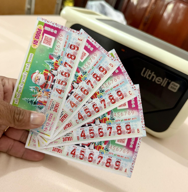 Vé 456789 nếutrúng độc đắc xổ số miền Nam, đại lý… 'lì xì 2 triệu xài tết' - Ảnh 1.