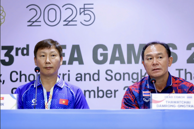 Đội tuyển nữ Việt Nam đã thua đau vì trọng tài, quá lo ngại cho U.23 đấu Thái Lan chung kết- Ảnh 6. Đội tuyển nữ Việt Nam đã thua đau vì trọng tài, quá lo ngại cho U.23 đấu Thái Lan chung kết- Ảnh 6.