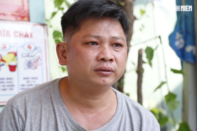 Cha nghèo chạy xe ôm bán hết tài sản, 'còn 2 triệu đồng' cứu con ung thư- Ảnh 6. Cha nghèo chạy xe ôm bán hết tài sản, 'còn 2 triệu đồng' cứu con ung thư- Ảnh 6.