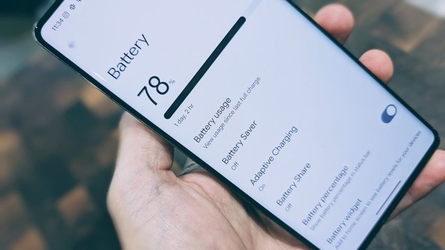 Tắt ngay 3 quyền n&agrave;y, pin điện thoại sẽ 'tr&acirc;u' gấp đ&ocirc;i - Ảnh 1.