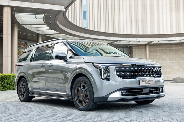 Kia ưu đ&atilde;i hấp dẫn, giới thiệu nhiều xe mới ch&agrave;o đ&oacute;n Gi&aacute;ng sinh v&agrave; năm mới - Ảnh 1.