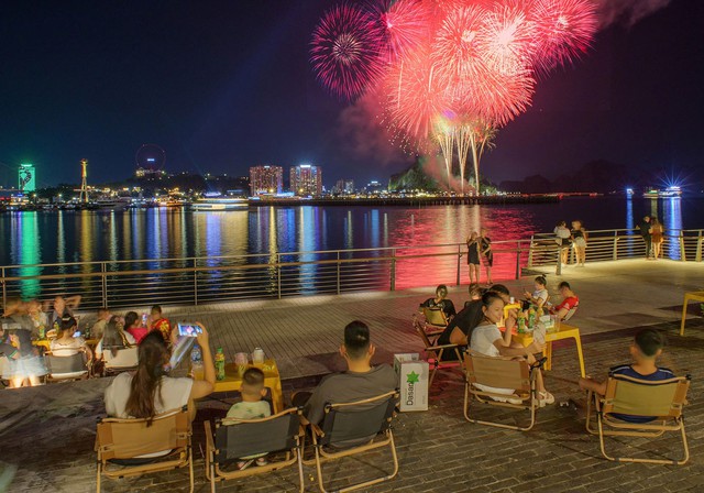 Bãi Cháy - Trung tâm du lịch ven vịnh hút khách quốc tế- Ảnh 1. Bãi Cháy - Trung tâm du lịch ven vịnh hút khách quốc tế- Ảnh 1.