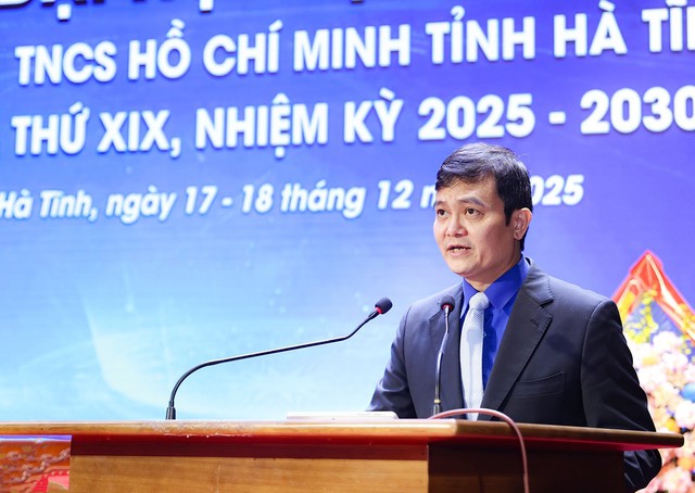 Chuyển đổi số, n&acirc;ng cao năng lực số l&agrave; nhiệm vụ sống c&ograve;n- Ảnh 1.