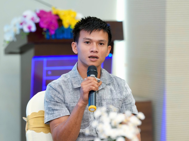 Chàng trai 29 tuổi xông pha cứu người trong lũ dữ truyền cảm hứng 'sống đẹp'- Ảnh 2. Chàng trai 29 tuổi xông pha cứu người trong lũ dữ truyền cảm hứng 'sống đẹp'- Ảnh 2.