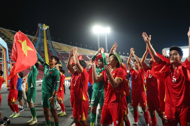 Kỳ t&iacute;ch tuyệt vời của U.22 Việt Nam, chắp c&aacute;nh cho VCK U.23 ch&acirc;u &Aacute;: Được thưởng 3,1 tỉ đồng- Ảnh 10.