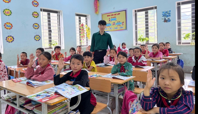 Quy định thẩm quyền tuyển dụng nhà giáo
- Ảnh 1. Quy định thẩm quyền tuyển dụng nhà giáo
- Ảnh 1.