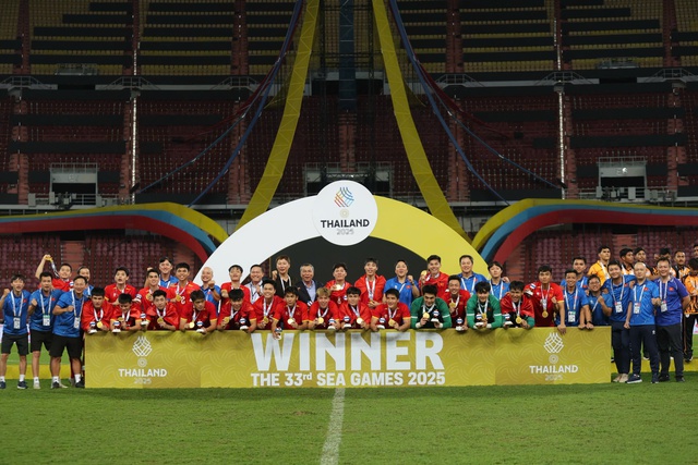 M&agrave;n ngược d&ograve;ng lịch sử đưa U.22 Việt Nam trở lại ngai v&agrave;ng - Ảnh 1.