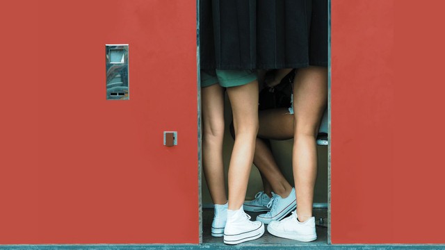 Hàng ngàn ảnh chụp lấy liền bị phơi bày trên mạng do lỗi bảo mật Photo Booth - Ảnh 1. Hàng ngàn ảnh chụp lấy liền bị phơi bày trên mạng do lỗi bảo mật Photo Booth - Ảnh 1.