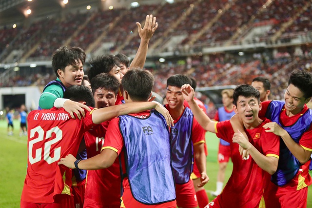 Chung kết bóng đá SEA Games 33, U.23 Việt Nam 2-2 U.23 Thái Lan: Waris đá phản lưới nhà - Ảnh 5.