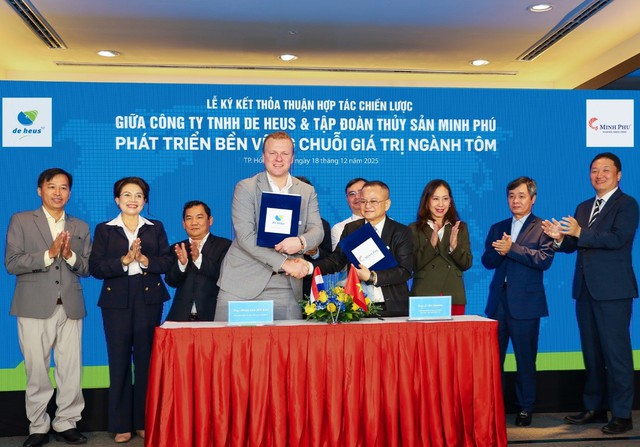 De Heus k&yacute; kết hợp t&aacute;c với Tập đo&agrave;n Minh Ph&uacute; nu&ocirc;i t&ocirc;m v&agrave; c&aacute; r&ocirc; phi- Ảnh 1.