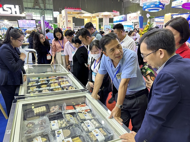 Xuất nhập khẩu lập kỷ lục 920 tỉ USD- Ảnh 2.