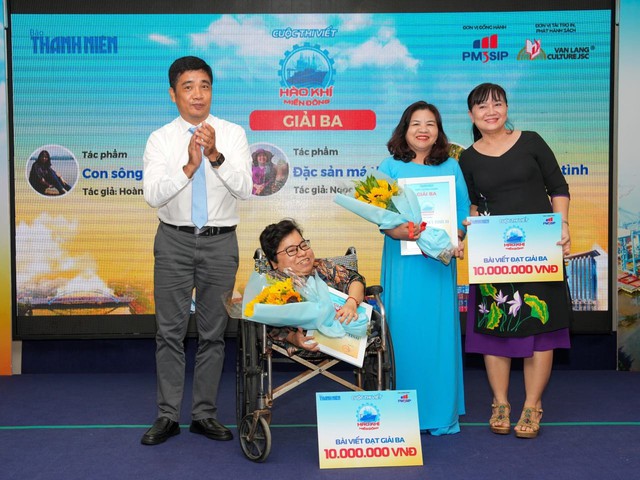 Thanh Ni&ecirc;n v&agrave; t&ocirc;i h&agrave;nh tr&igrave;nh 40 năm gắn b&oacute; v&agrave; những kỷ niệm kh&ocirc;ng thể qu&ecirc;n - Ảnh 1.