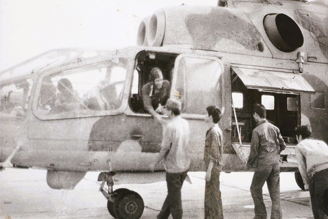 Trực thăng vũ trang của Kh&ocirc;ng qu&acirc;n VN: Mi-24 huyền thoại - Ảnh 4.