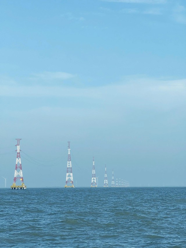 EVN đồng loạt khởi c&ocirc;ng, kh&aacute;nh th&agrave;nh loạt dự &aacute;n điện trọng điểm to&agrave;n quốc- Ảnh 3.