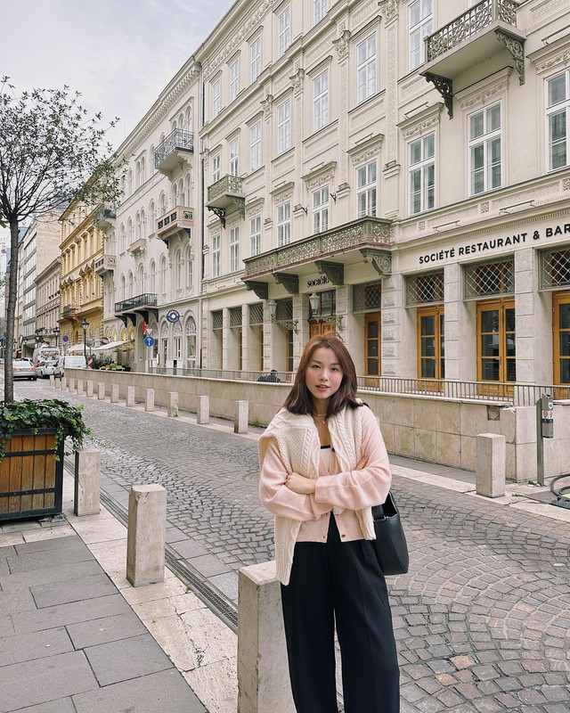 Thoát khỏi sự đơn điệu trong ngày đông với áo cardigan- Ảnh 6.