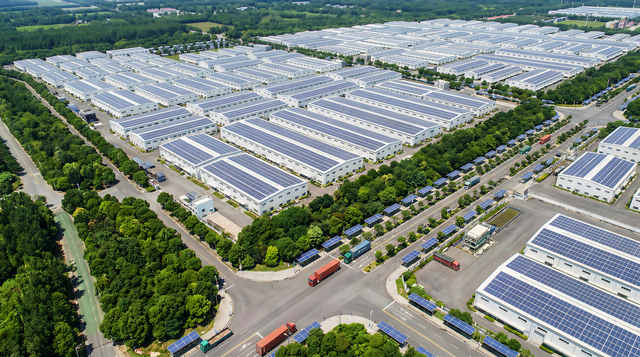 Khởi c&ocirc;ng dự &aacute;n khu c&ocirc;ng nghiệp t&iacute;ch hợp AI của Shark L&ecirc; H&ugrave;ng Anh- Ảnh 1.