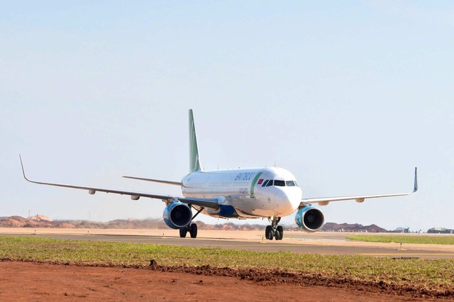 Ba h&atilde;ng bay đ&atilde; hạ c&aacute;nh th&agrave;nh c&ocirc;ng khai trương si&ecirc;u s&acirc;n bay Long Th&agrave;nh- Ảnh 2.