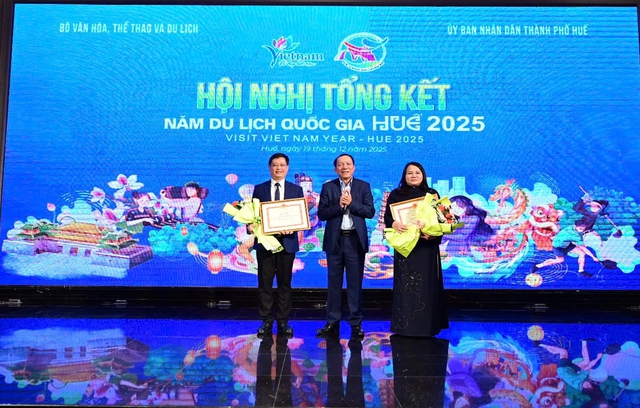 Đăng cai Năm du lịch quốc gia gi&uacute;p ng&agrave;nh du lịch TP.Huế 'thắng lớn' - Ảnh 1.