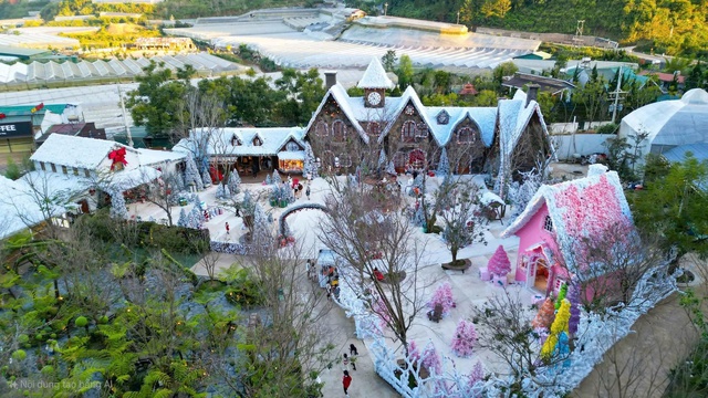 Kh&aacute;m ph&aacute; L&agrave;ng Tuyết m&ugrave;a đ&ocirc;ng giữa phố n&uacute;i Đ&agrave; Lạt- Ảnh 2.