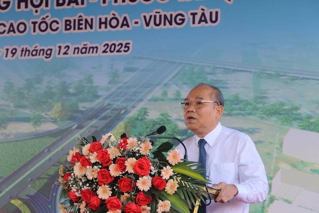 Kh&aacute;nh th&agrave;nh dự &aacute;n chỉnh trang trục đường Th&ugrave;y V&acirc;n, khởi c&ocirc;ng n&acirc;ng cấp đường ĐT992   - Ảnh 3.