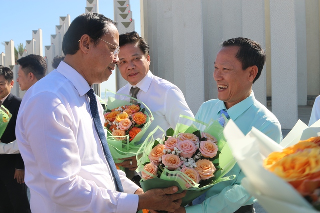 Kh&aacute;nh th&agrave;nh dự &aacute;n chỉnh trang trục đường Th&ugrave;y V&acirc;n, khởi c&ocirc;ng n&acirc;ng cấp đường ĐT992   - Ảnh 1.