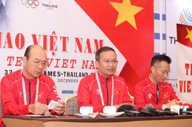 Trưởng đo&agrave;n Việt Nam ấn tượng đặc biệt HCV của U.22, tiếc nuối gi&aacute; kh&ocirc;ng c&oacute; sai s&oacute;t trọng t&agrave;i trận nữ- Ảnh 1.