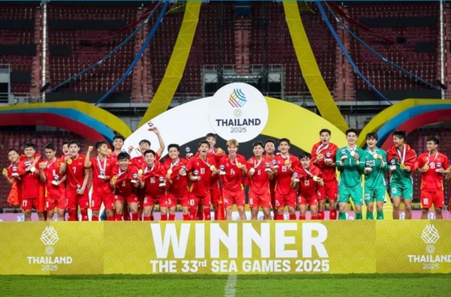 Lợi &iacute;ch khi xem b&oacute;ng đ&aacute; - Ảnh 1.