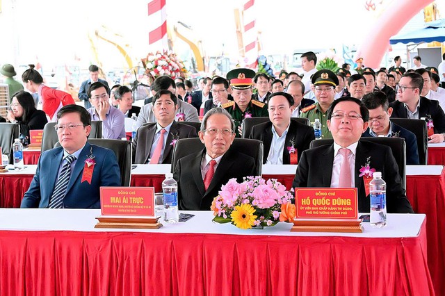 Khởi c&ocirc;ng cao tốc Quy Nhơn - Pleiku với vốn đầu tư 43 . 734 Tỉ đồng - Ảnh 1.