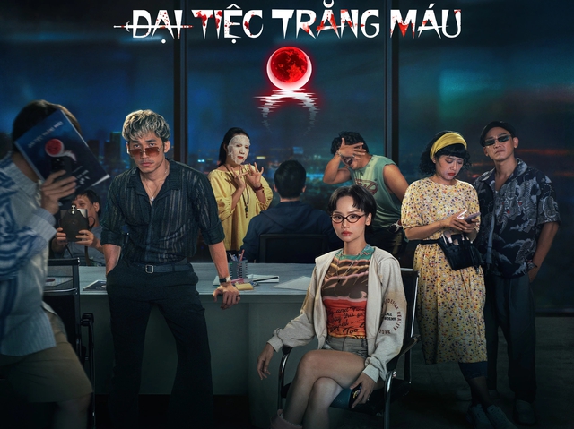 Hồng Ánh gây sốc với gương mặt 'đầy máu' - Ảnh 3.