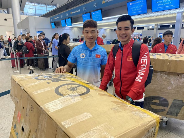 Đội tuyển xe đạp Việt Nam &lsquo;bất ngờ&rsquo; c&oacute;&hellip; Huỳnh Như khi sang Th&aacute;i lấy v&agrave;ng SEA Games 33- Ảnh 7.