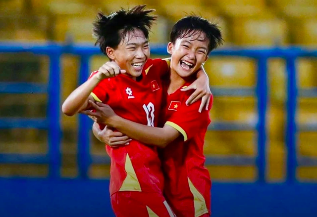 Bóng đá Việt Nam thành công lịch sử, 7 đội tuyển vào vòng chung kết châu Á
- Ảnh 4. Bóng đá Việt Nam thành công lịch sử, 7 đội tuyển vào vòng chung kết châu Á
- Ảnh 4.