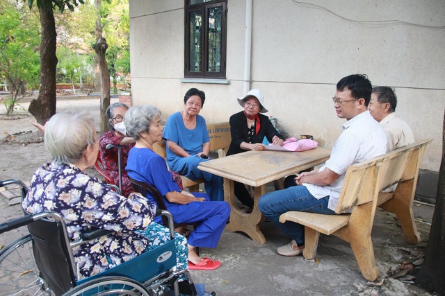 Khai th&aacute;c 'kinh tế bạc' ở Việt Nam- Ảnh 1.