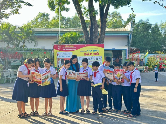 Thanh Ni&ecirc;n v&agrave; t&ocirc;i: H&agrave;nh tr&igrave;nh c&ugrave;ng những c&acirc;u chuyện gi&aacute;o dục &yacute; nghĩa - Ảnh 1.