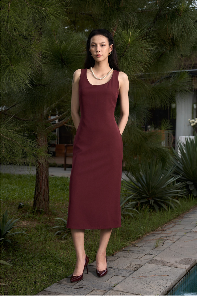 'Đốt cháy' mọi ánh nhìn trong mùa tiệc cuối năm với trang phục sắc đỏ sang trọng- Ảnh 6.