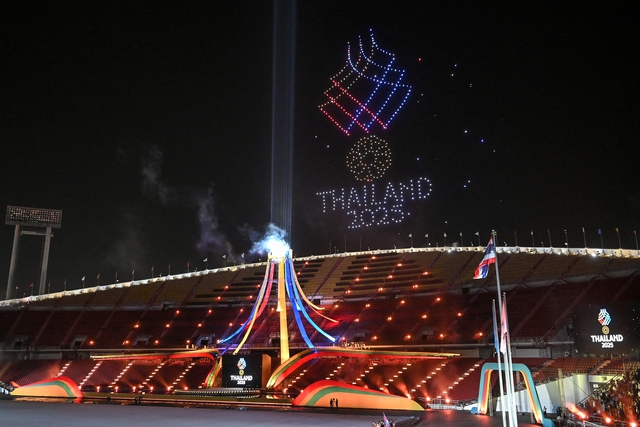 Bế mạc SEA Games 33: &Acirc;m thanh của nh&agrave; v&ocirc; địch&hellip; những b&agrave;i ca chiến thắng - Ảnh 3.