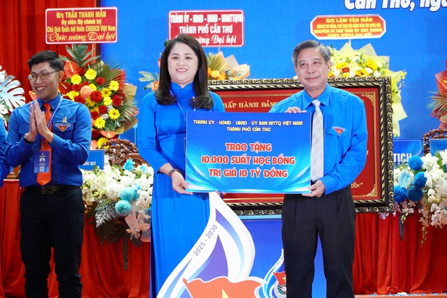 Anh B&ugrave;i Quang Huy: Thanh ni&ecirc;n Cần Thơ cần phấn đấu để xứng với &lsquo;tầm v&oacute;c mới&rsquo; - Ảnh 4.