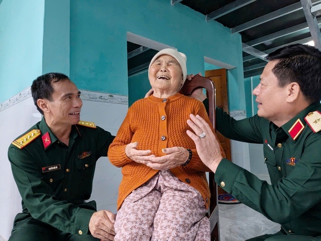 T&aacute;i thiết v&ugrave;ng rốn lũ - Ảnh 1.