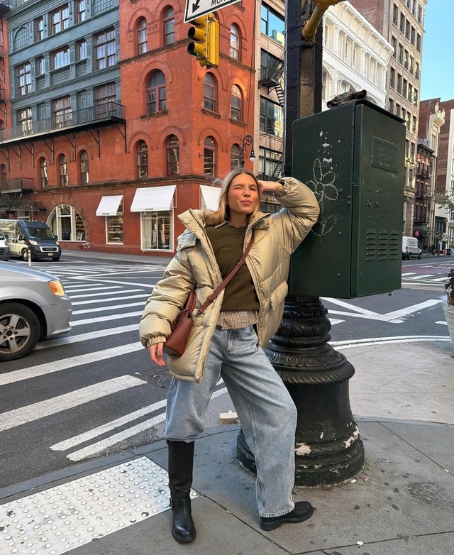 Cách biến áo phao thành điểm nhấn phong cách, không còn nhàm chán- Ảnh 6.